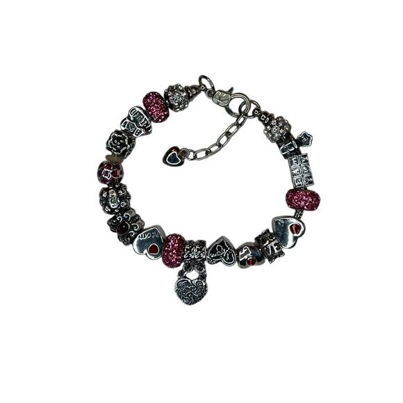 Mom Charm Bracelet - Picture 1 of 1